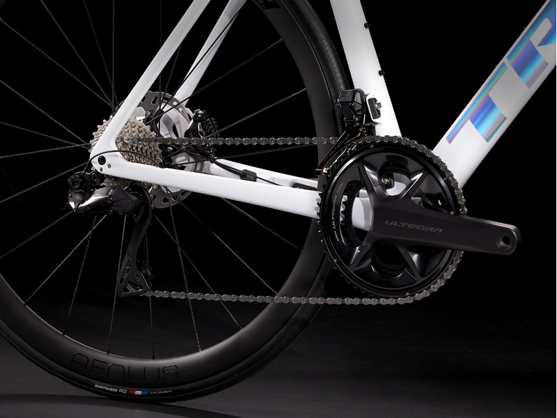 Trek Emonda SL 7 Carbon Road Bike 2023 in White-1